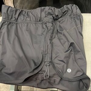 Lululemon gray shorts with built in briefs 8 EUC